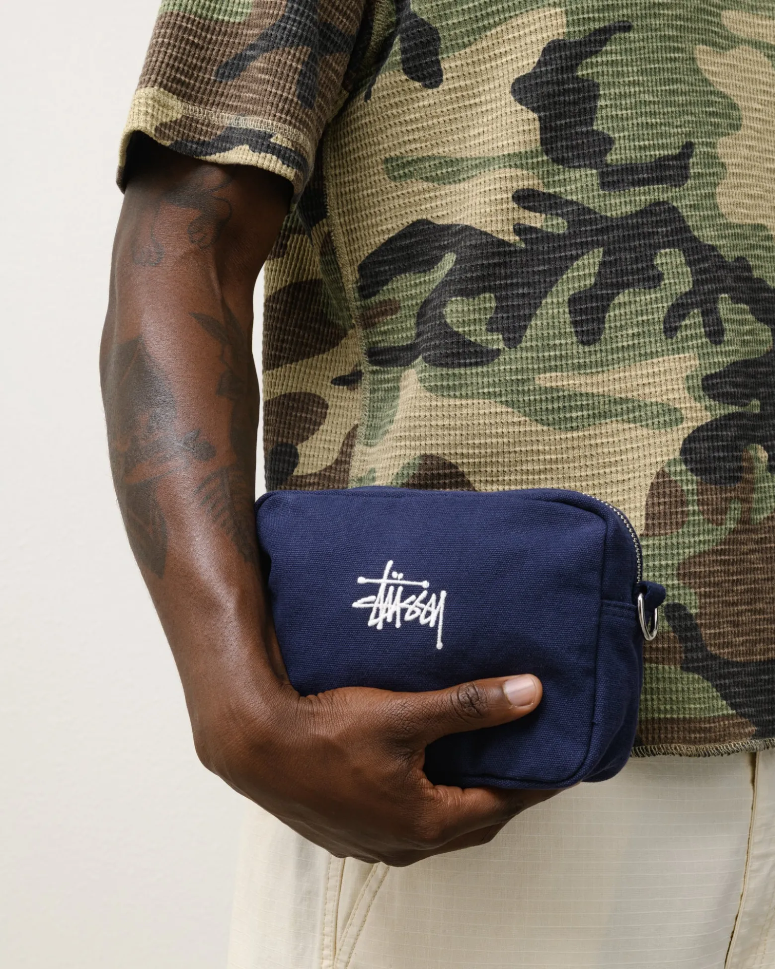 CANVAS POUCH
