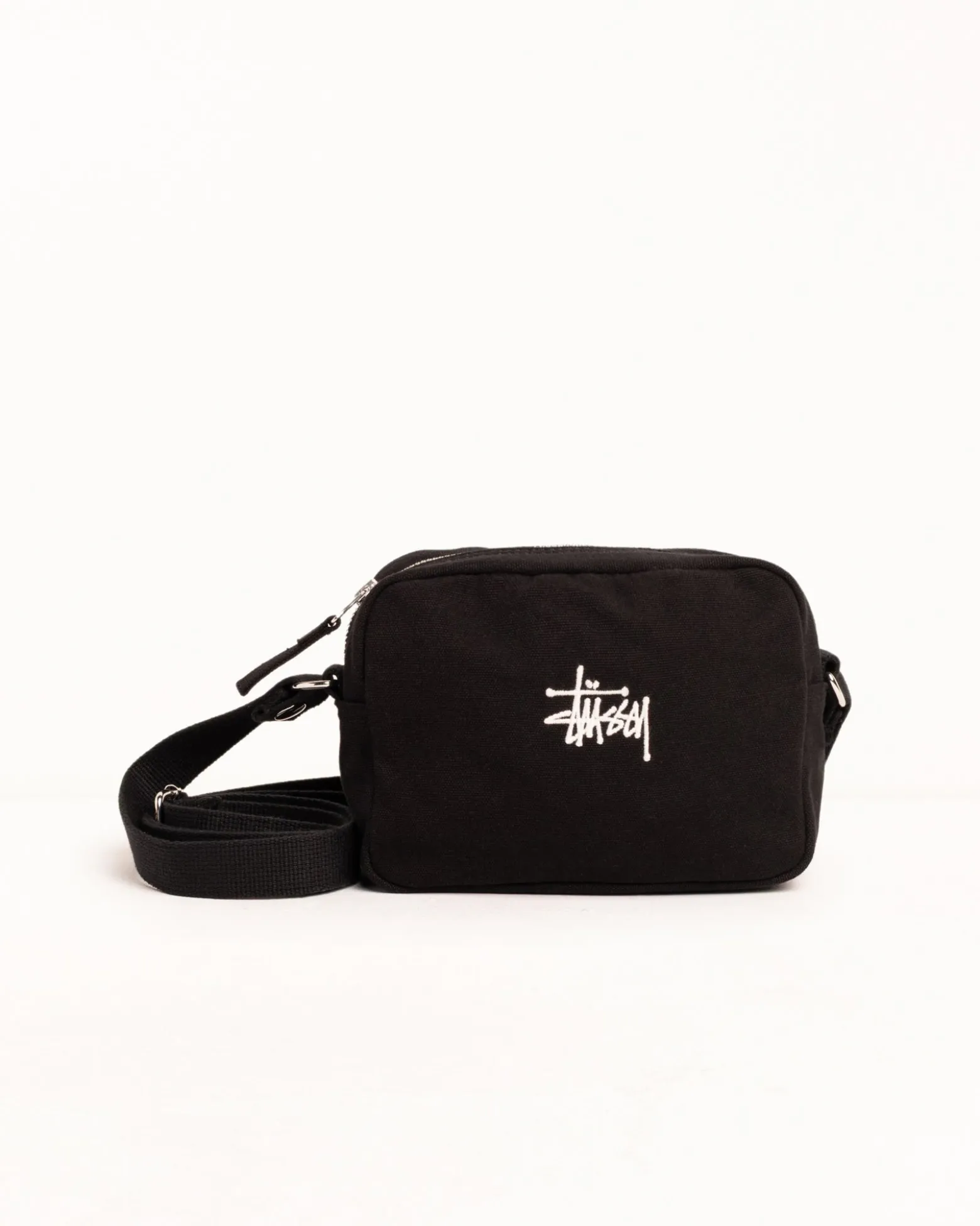 CANVAS POUCH