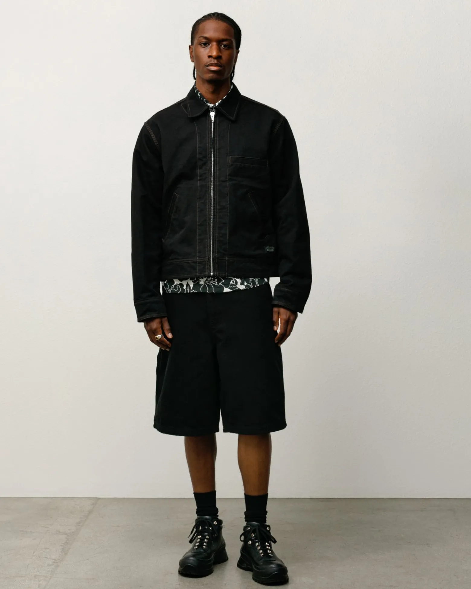CANVAS WORK SHORT
