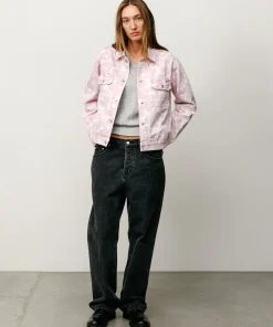 DENIM TRUCKER JACKET
