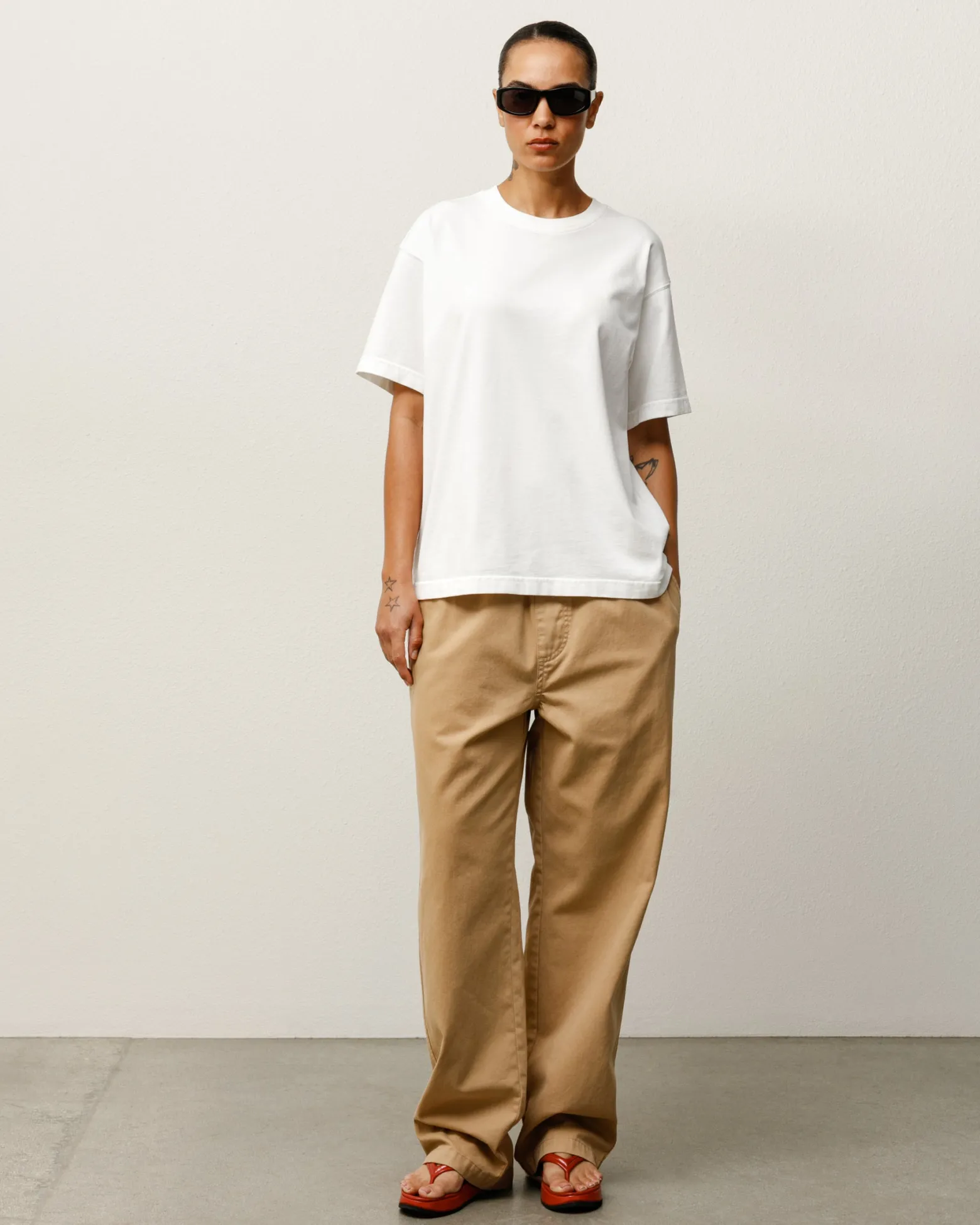 GARMENT DYED SS TEE