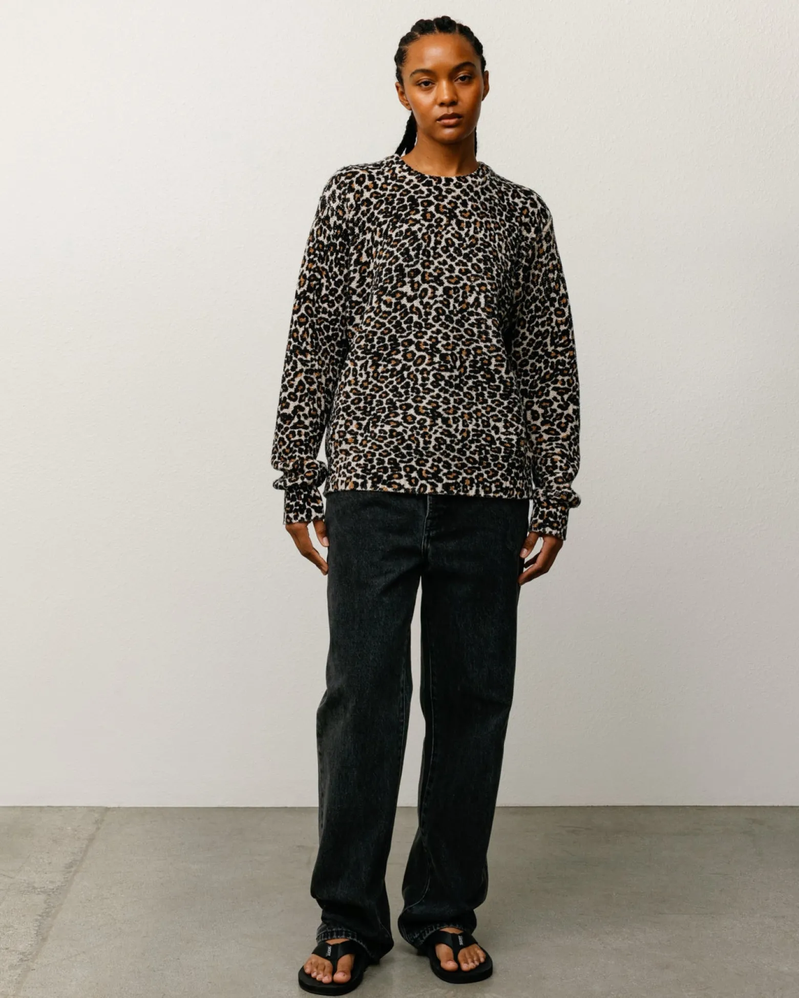 LEOPARD SWEATER