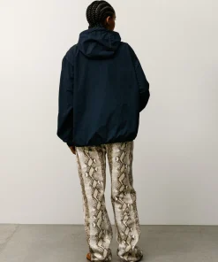 LIGHTWEIGHT HOODED JACKET