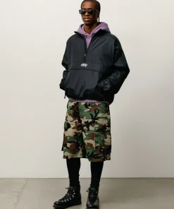 LIGHTWEIGHT PULLOVER JACKET