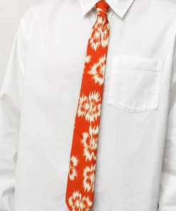 MOTION FLOWER TIE
