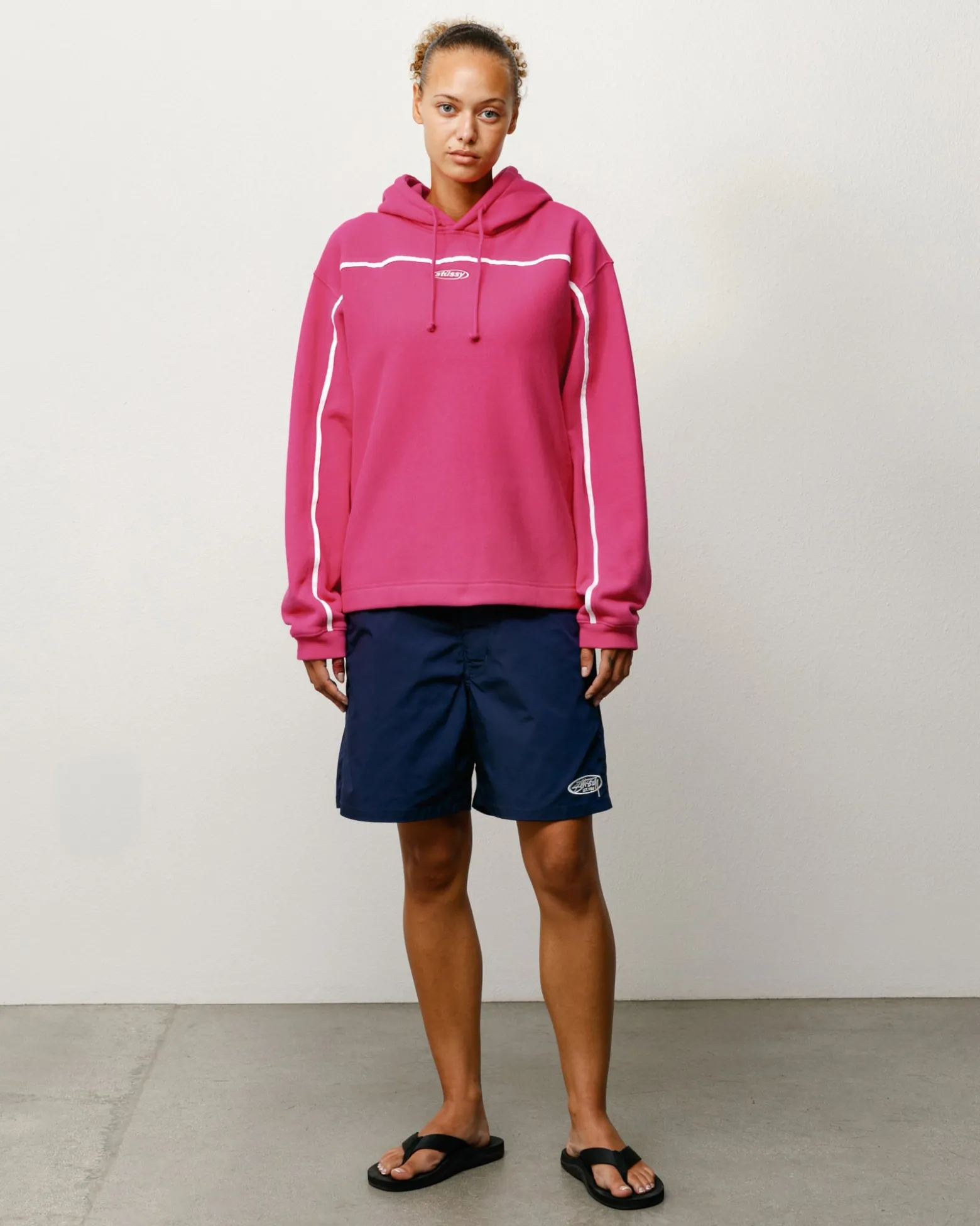 OVAL PULLOVER HOODIE
