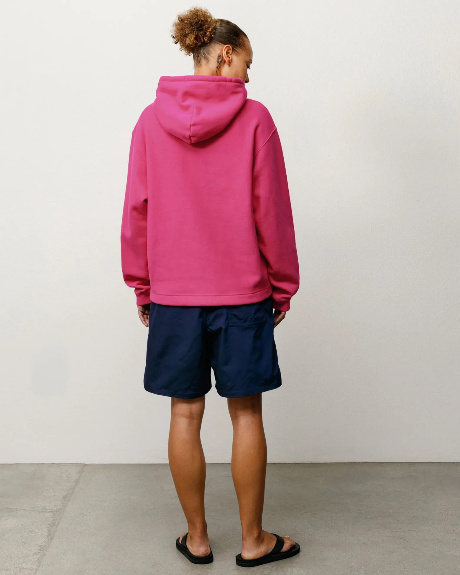 OVAL PULLOVER HOODIE
