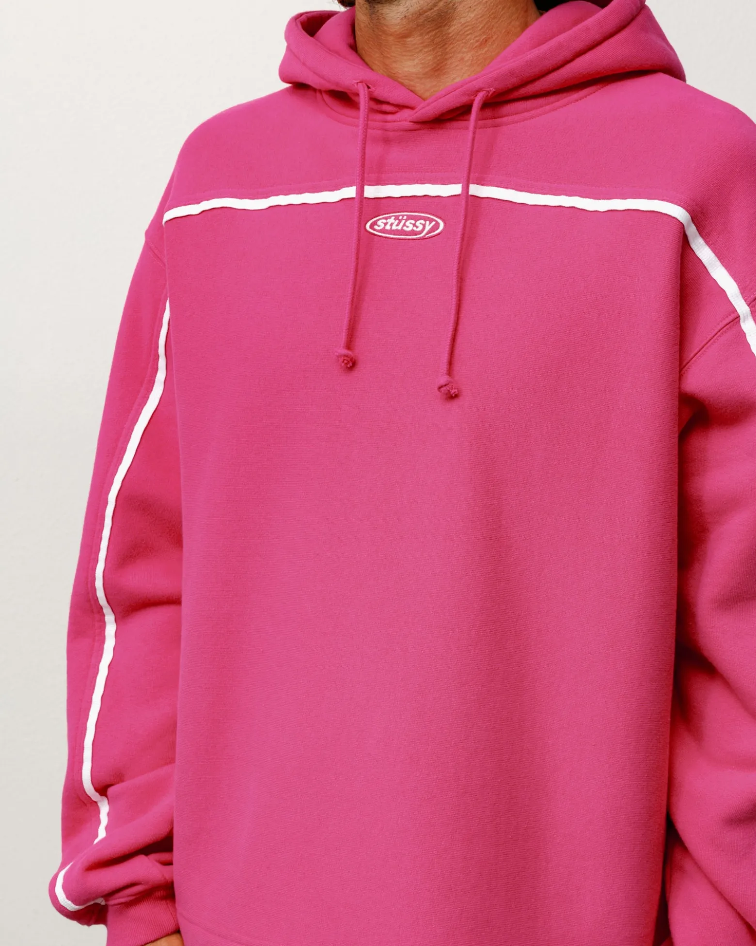 OVAL PULLOVER HOODIE