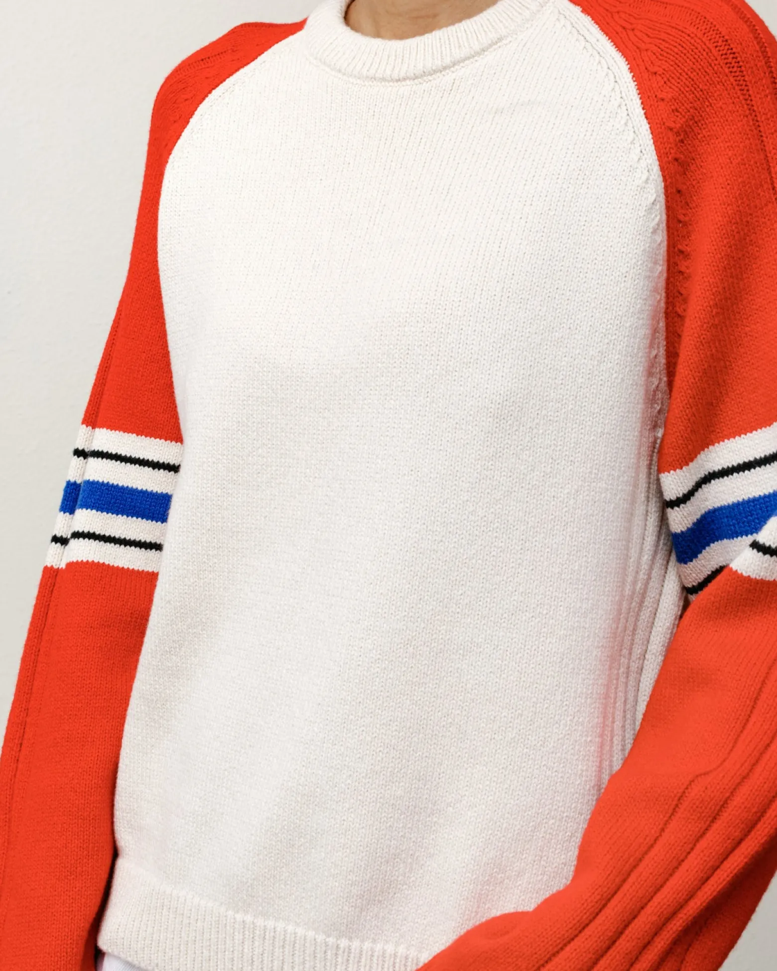 STRIPE RAGLAN CREW