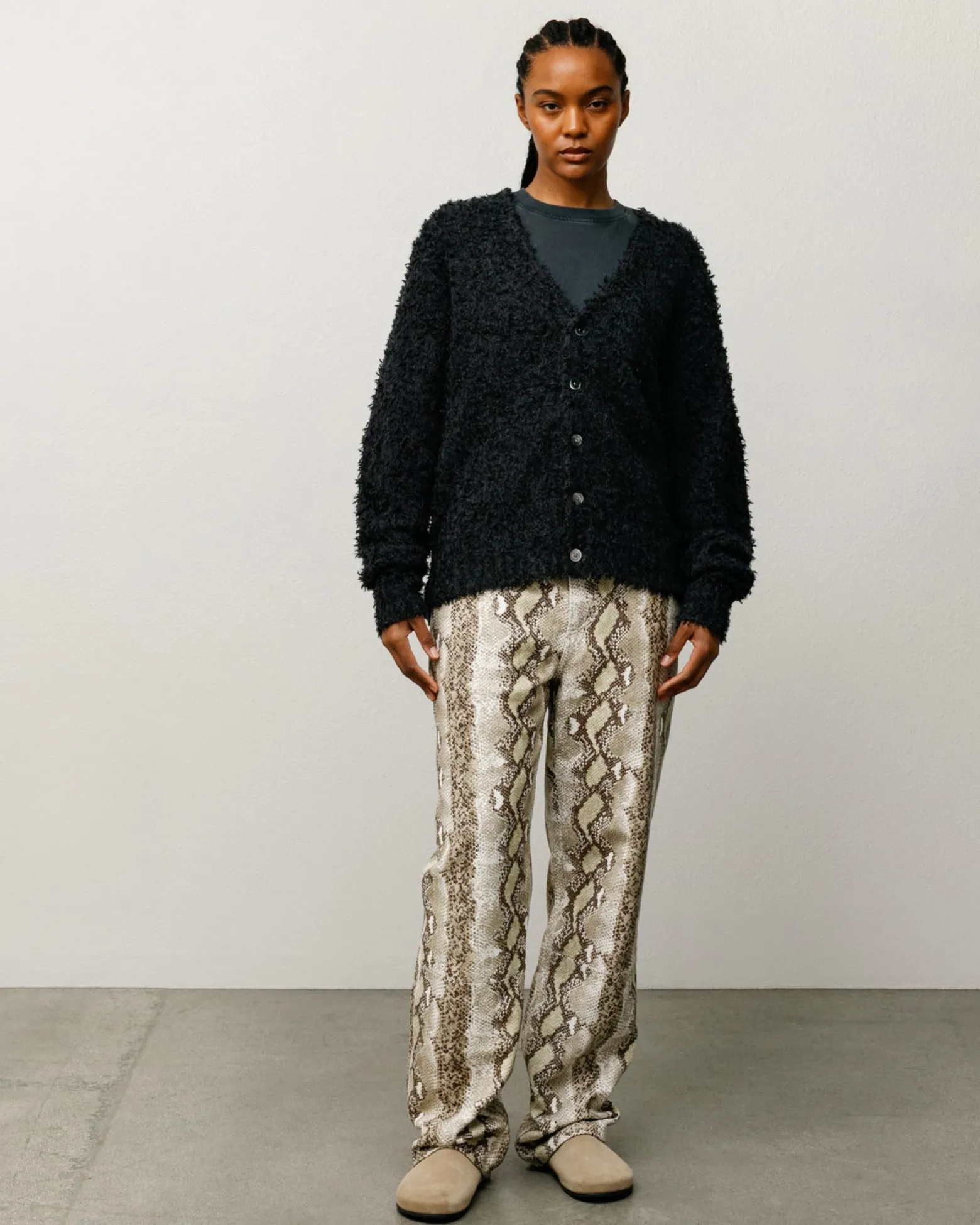 TEXTURED CARDIGAN